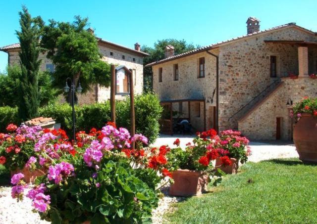 Borgo Il Villino Guest House Casole dʼElsa Eksteriør bilde