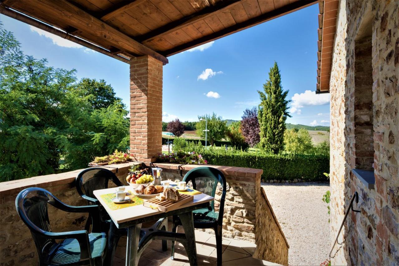 Borgo Il Villino Guest House Casole dʼElsa Eksteriør bilde