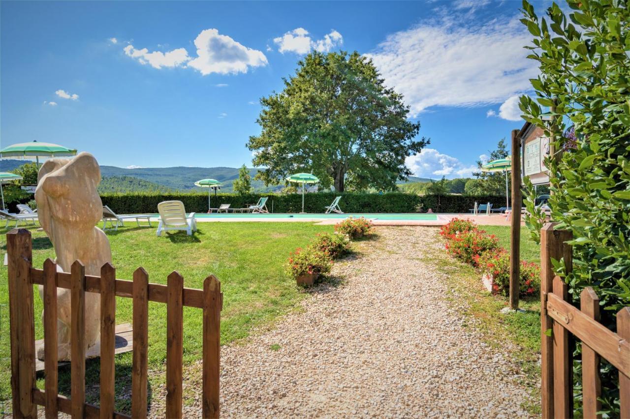 Borgo Il Villino Guest House Casole dʼElsa Eksteriør bilde